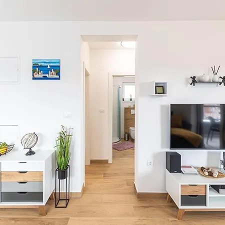 2 Bedroom In Trogir